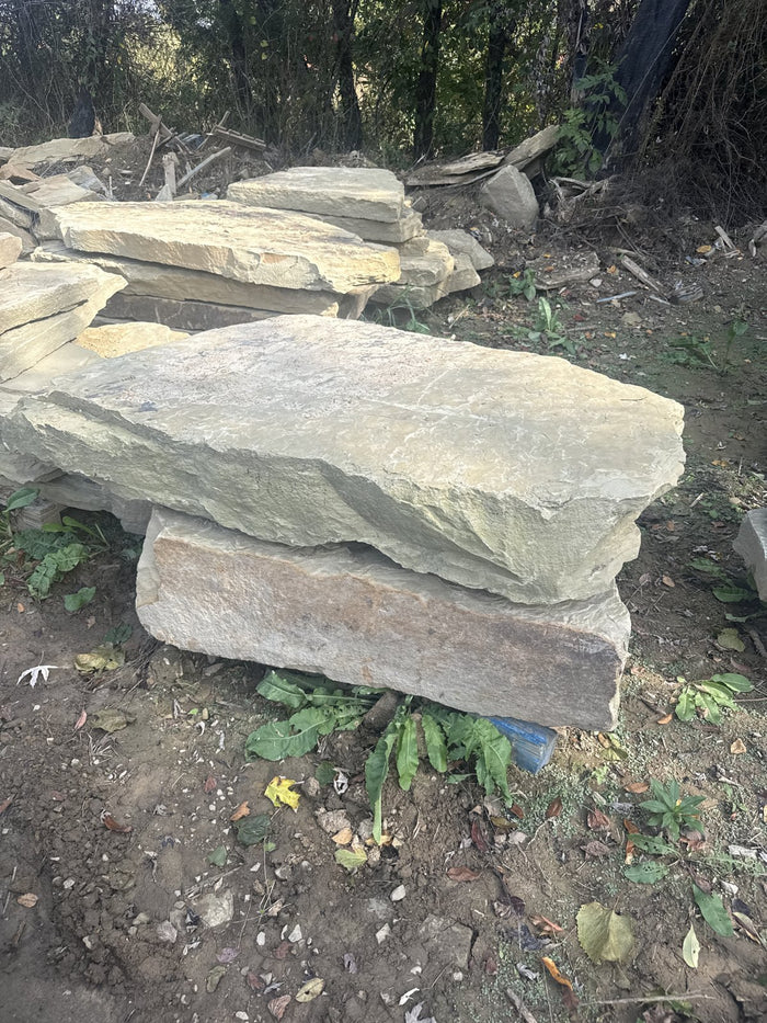 TN Buckskin Stackable Wall Boulders ~4600 lb