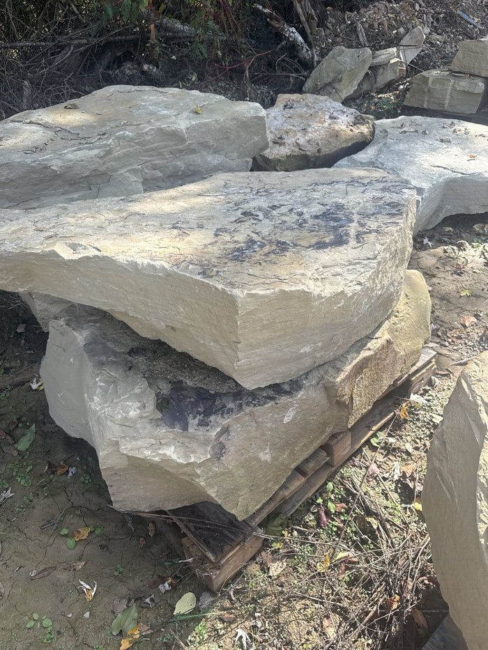 TN Buckskin Stackable Wall Boulders ~4450 lb