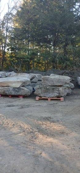 Natural TN Fieldstone Boulders (Retailer)