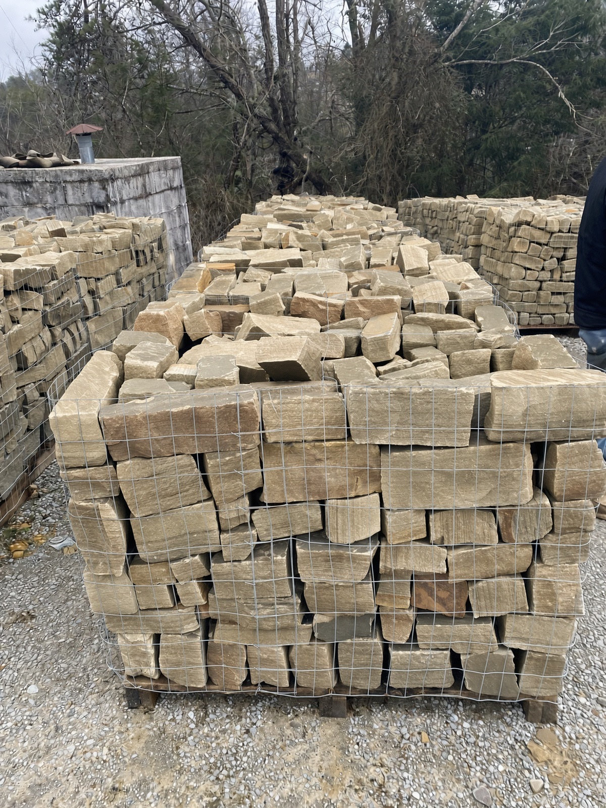 TN Buckskin Blend Cobbles / Edgers / Tumbled Cobbles